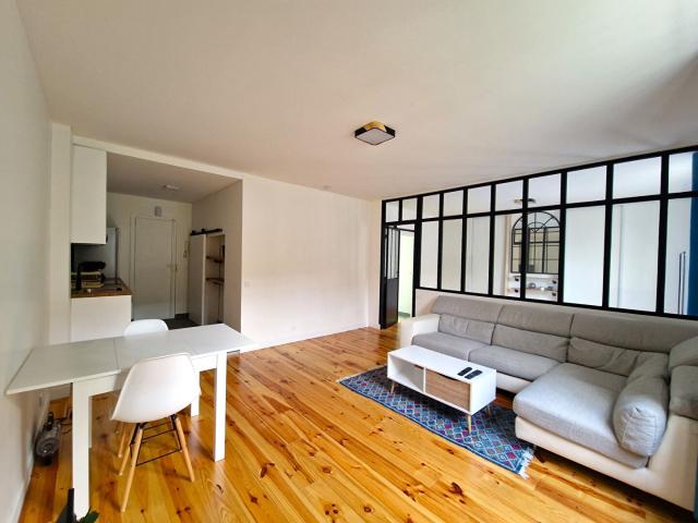 Location Appartement Rue Olivier de Serres, Paris