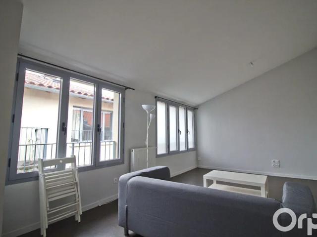Location Appartement Rue Louis Canitrot, Castanet Tolosan
