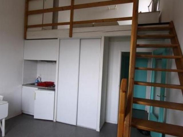 Location Appartement Rue Louis Aragon, Valence