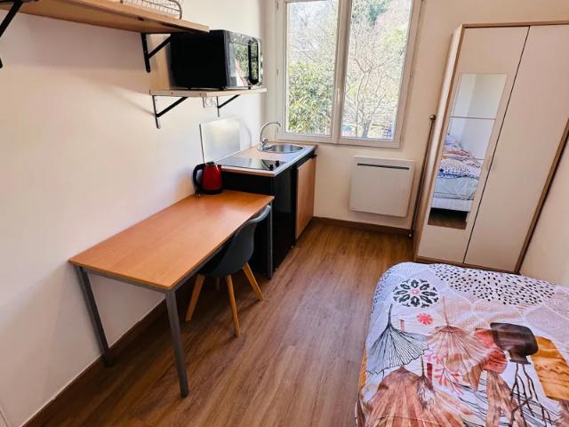 Location Appartement Rue Louis Barthou, Rosny sous Bois