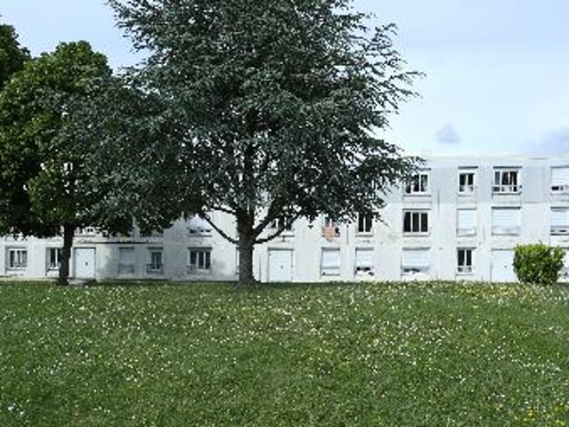 Location Appartement Rue Louis Braille, Buzançais