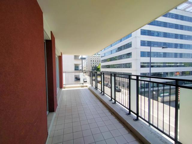 Location Appartement Rue Louis Guérin, Villeurbanne