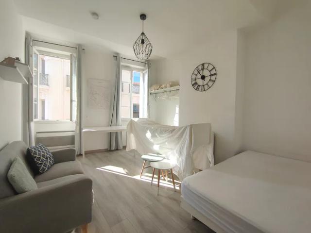 Location Appartement Rue Louis Jourdan, Toulon