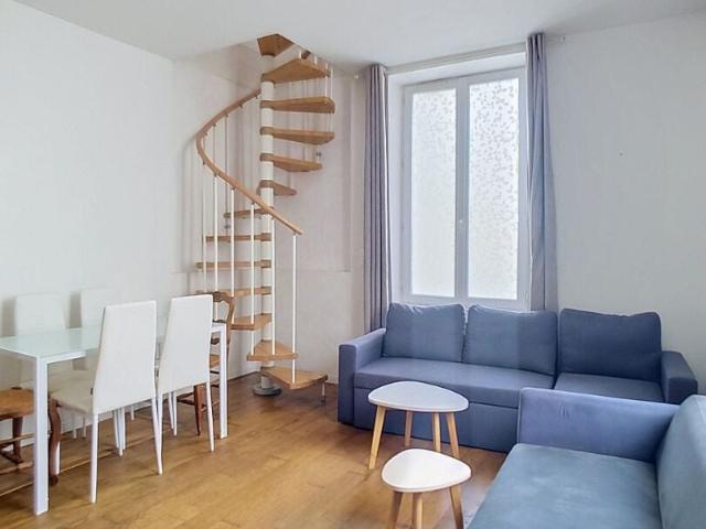 Location Appartement Rue Louis Moreau, Étampes