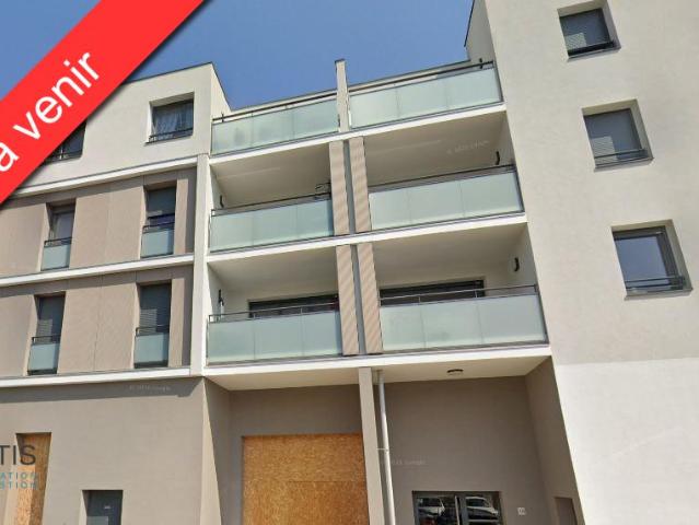 Location Appartement Rue Louis Saulnier, Meyzieu