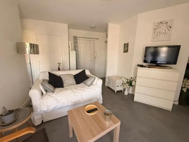 Location Appartement Rue Louis Pasteur, Oullins Pierre Bénite