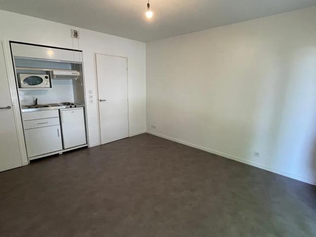 Location Appartement Rue Louis Pasteur, Poitiers