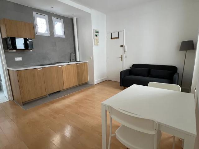 Location Appartement Rue Louis Rouquier, Levallois Perret