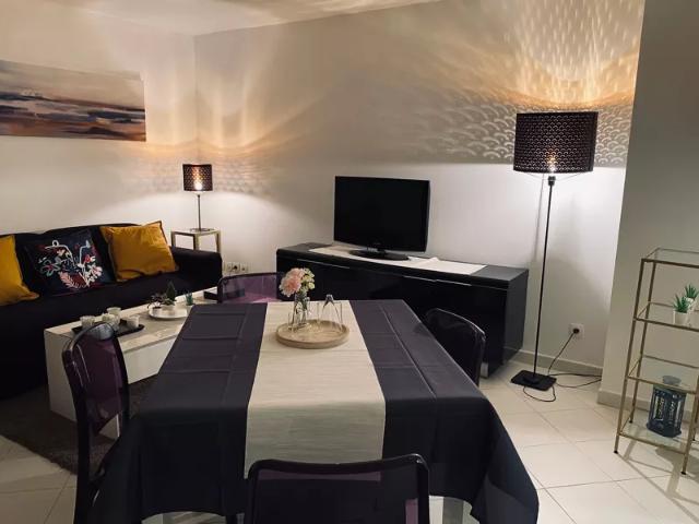 Location Appartement Rue Louis Rège, Marseille