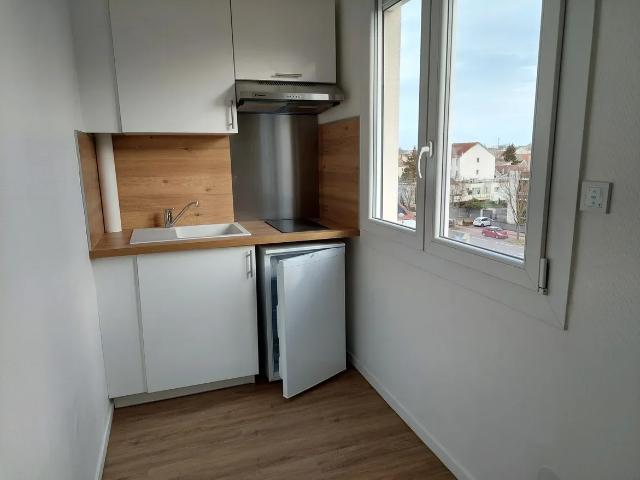 Location Appartement Rue Louis Viardot, Dijon