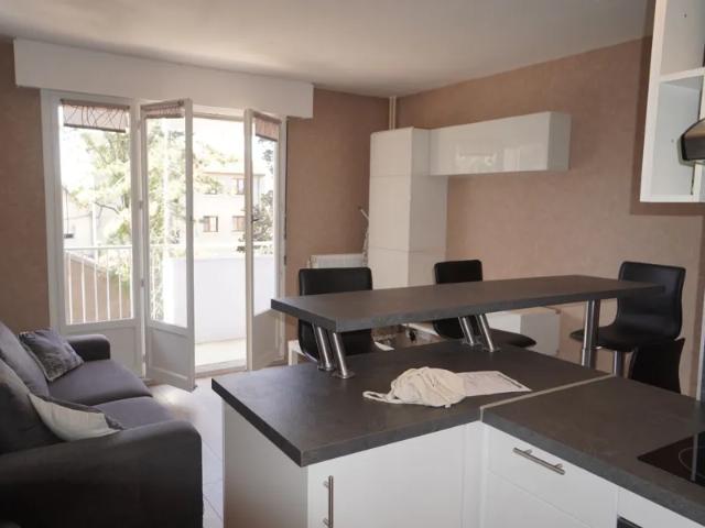 Location Appartement Rue Louise Michel, Dijon