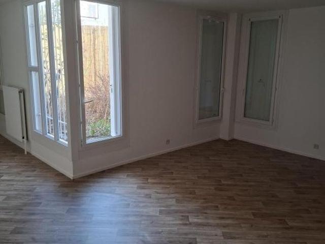 Location Appartement Rue Louise Bourgeois, Saint Martin d'Hères
