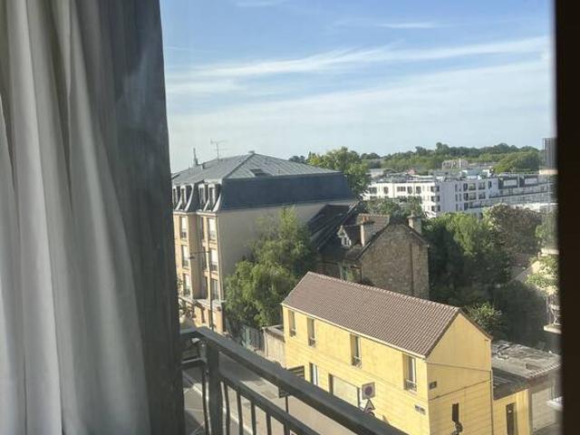 Location Appartement Rue Laurent Fignon, Montigny le Bretonneux