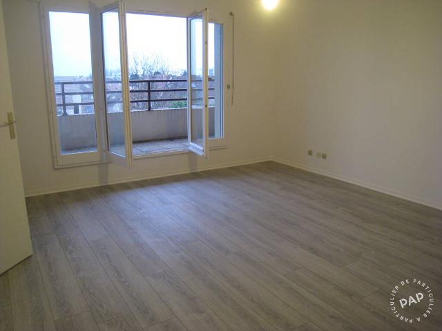Location Appartement Rue Laurent Fignon, Montigny le Bretonneux