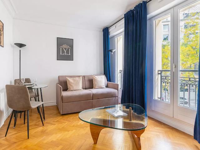 Location Appartement Rue Lauriston, Paris
