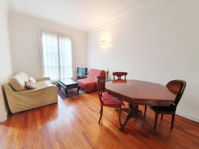 Location Appartement Rue Lauriston, Paris