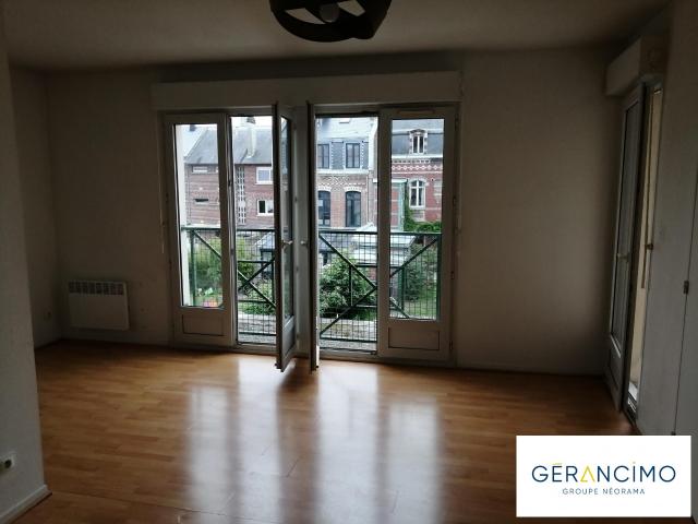 Location Appartement Rue Lavalard, Amiens