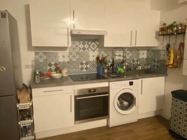 Location Appartement Rue Lazare Carnot, Le Beausset