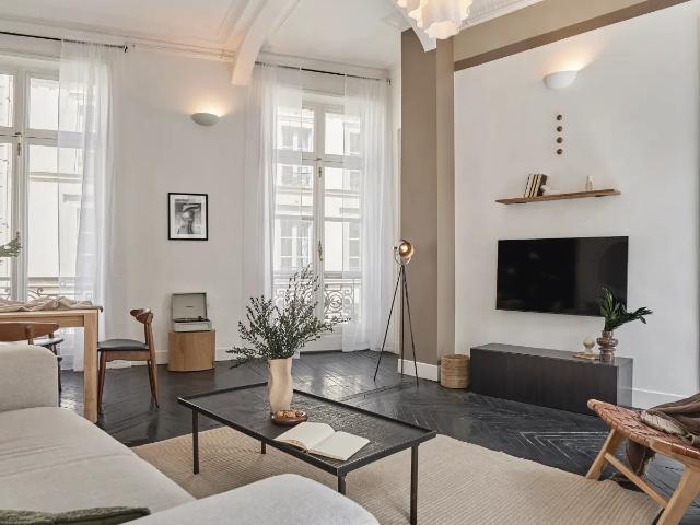 Location Appartement Rue La Fayette, Paris