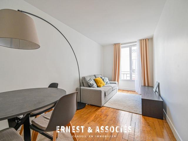 Location Appartement Rue La Fayette, Paris