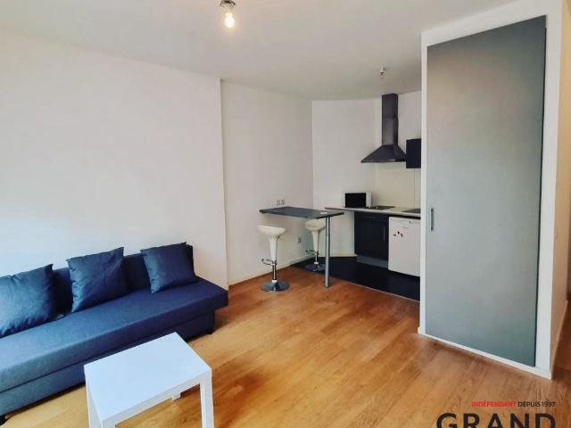 Location Appartement Rue Labat, Bordeaux