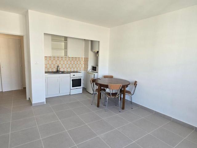 Location Appartement Rue Labry, Marseille