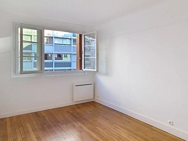 Location Appartement Rue Lacépède, Paris