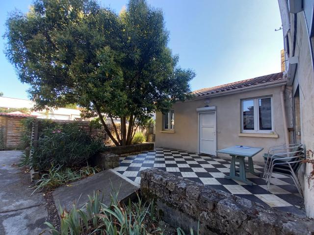 Location Appartement Rue Lafon, Talence