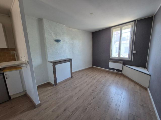 Location Appartement Rue Lakanal, Tours