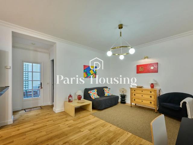 Location Appartement Rue Lalo, Paris