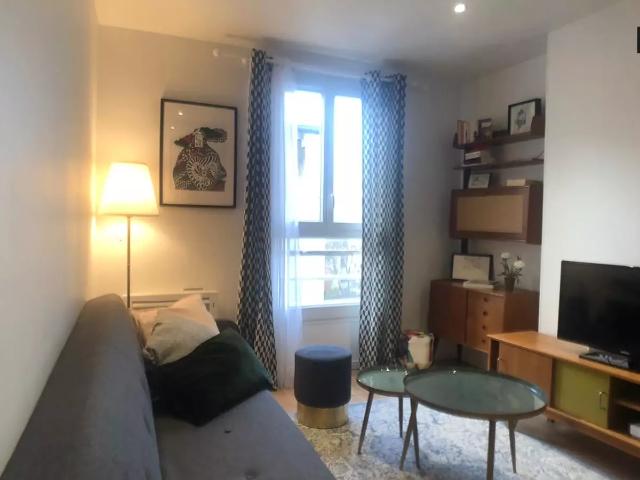 Location Appartement Rue Lamartine, Paris
