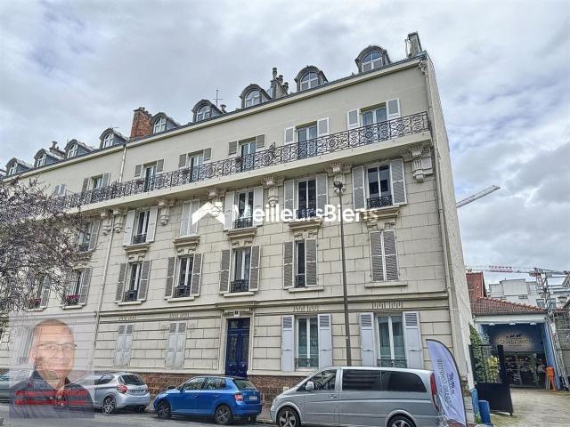 Location Appartement Rue Lambert, Villemomble