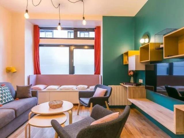 Location Appartement Rue Lamblardie, Paris