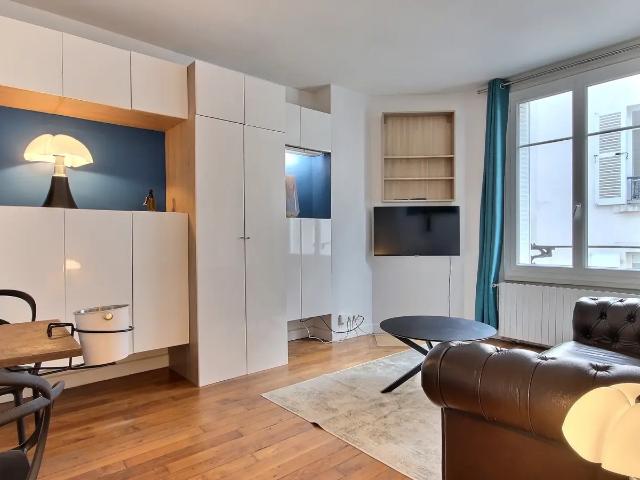 Location Appartement Rue Lancret, Paris