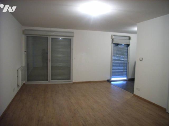 Location Appartement Rue Lanson, Reims