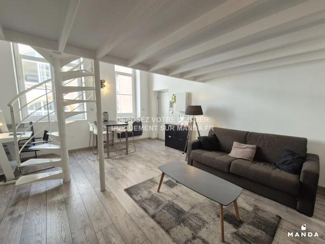 Location Appartement Rue Lanterne, Lyon