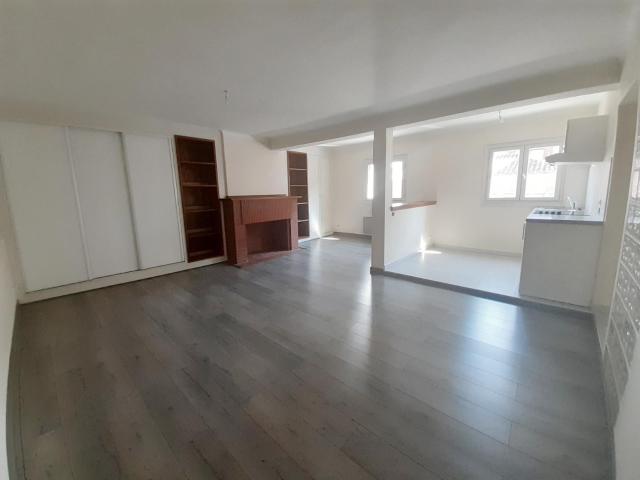 Location Appartement Rue Lapeyrouse, Toulouse