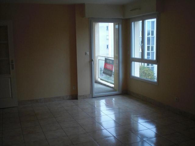 Location Appartement Rue Larévellière, Angers
