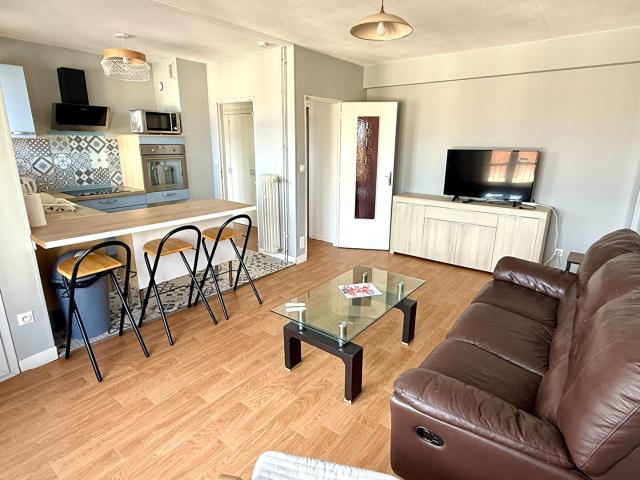 Location Appartement Rue Leverrier, Caen