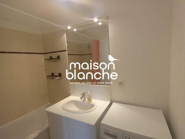 Location Appartement Rue le Bret, Montussan