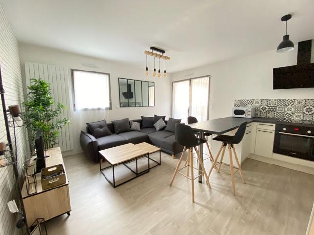 Location Appartement Rue Le Guen de Kerangal, Rennes