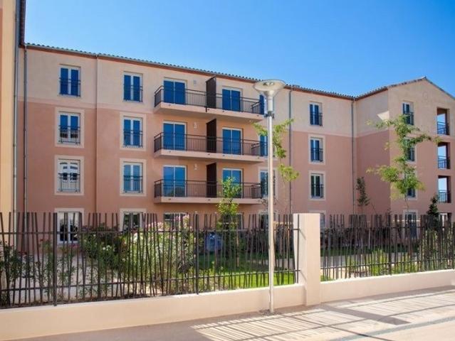 Location Appartement Rue Le Hameau du Golf, Juvignac