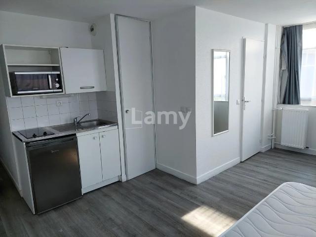 Location Appartement Rue Lebon, Cergy