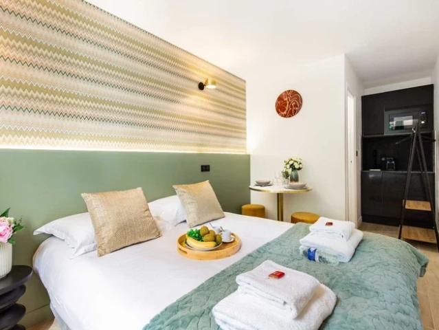 Location Appartement Rue Leblanc, Paris