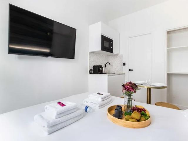 Location Appartement Rue Leblanc, Paris