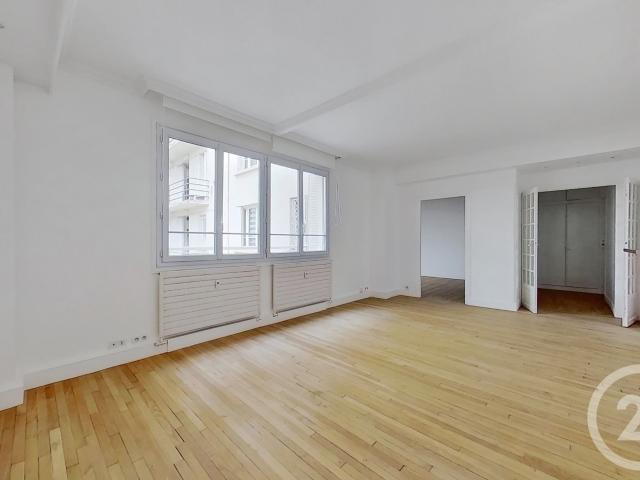Location Appartement Rue Lecourbe, Paris