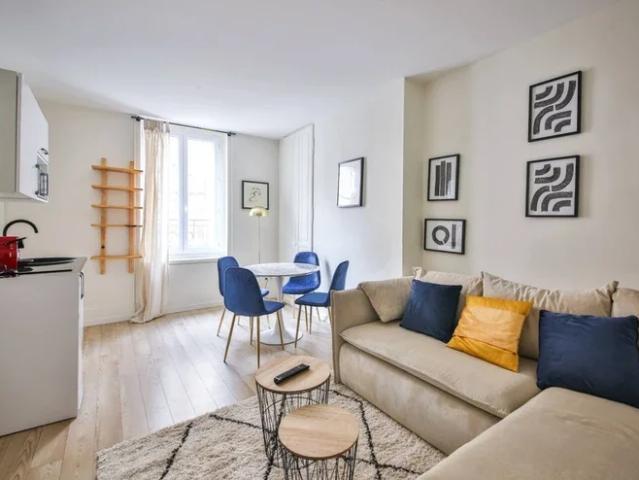 Location Appartement Rue Lecourbe, Paris