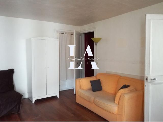 Location Appartement Rue Lecourbe, Paris