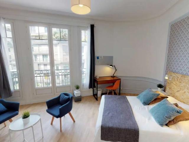 Location Appartement Rue Lecourbe, Paris