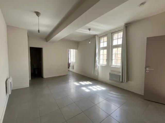 Location Appartement Rue Ledru Rollin, Avignon